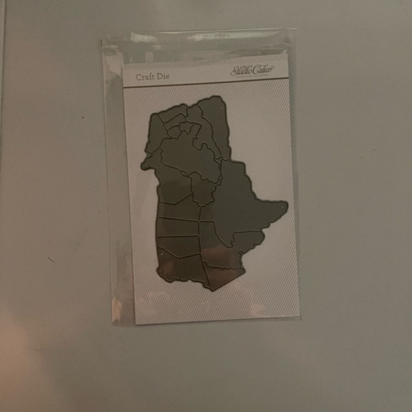 STUDIO CALICO Canada Steel Craft Die - Picture 2 of 2